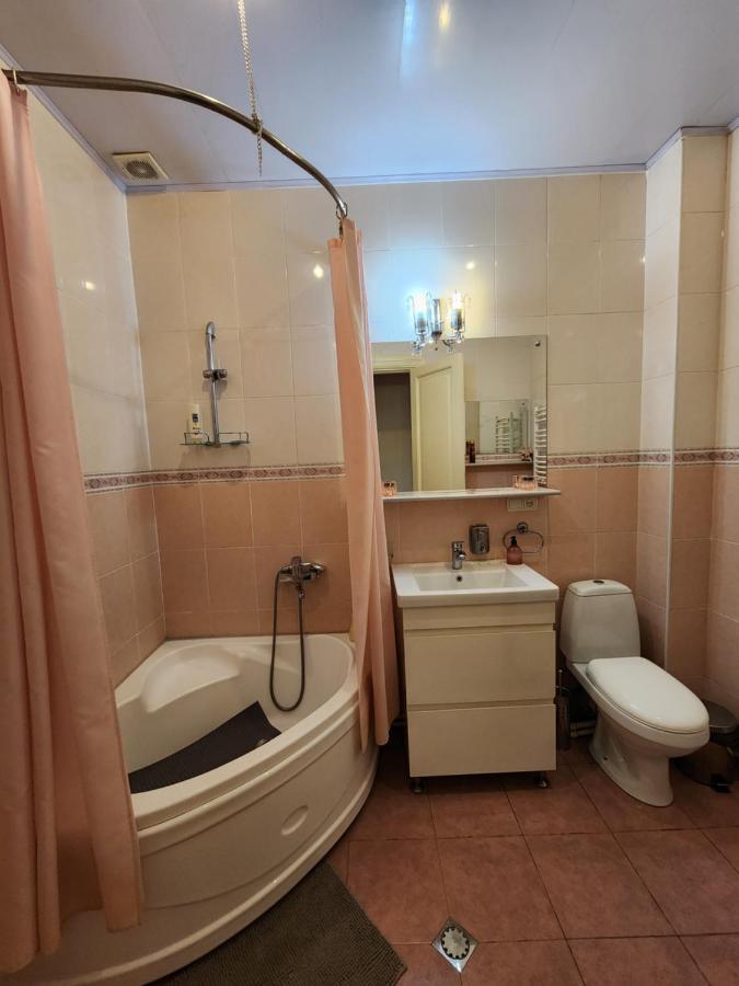 Apartment at Baratashvili 10 Tbilisi Eksteriør billede
